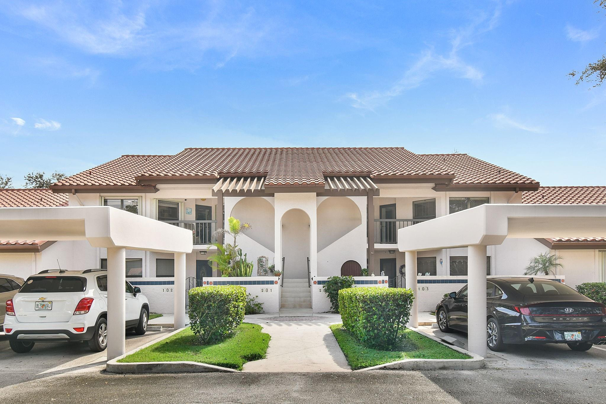 6040 Southeast Martinique Drive, Unit 201 Stuart, FL 34997 - Photo 42 of 63 Photo 42