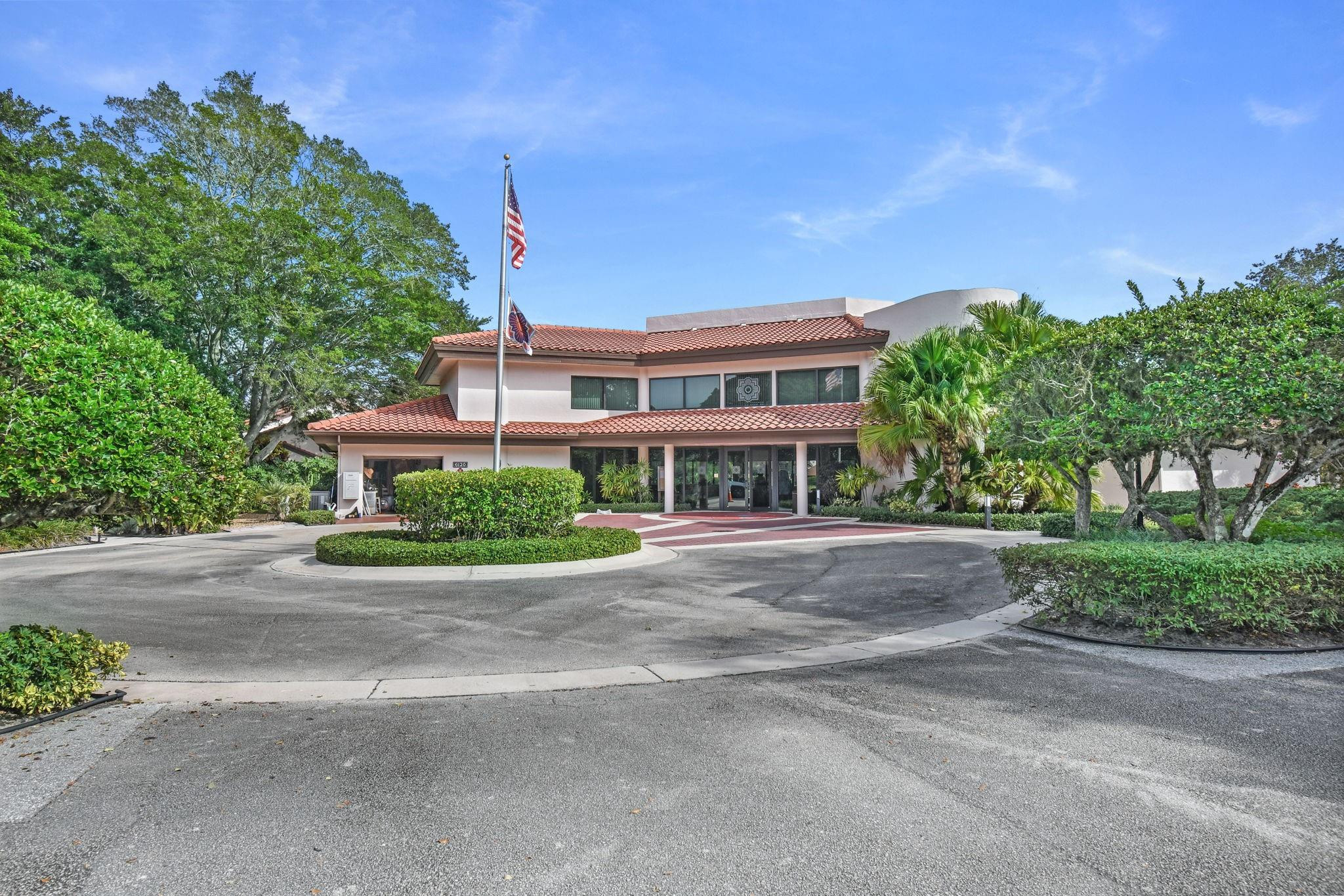6040 Southeast Martinique Drive, Unit 201 Stuart, FL 34997 - Photo 43 of 63 CLUBHOUSE