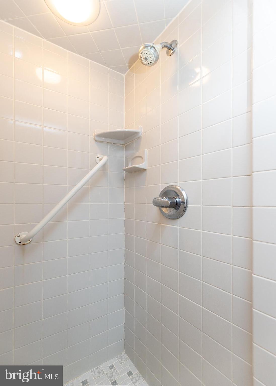 637 Croyden Road Cheltenham, PA 19012 - Photo 36 of 48 a bathroom with a shower