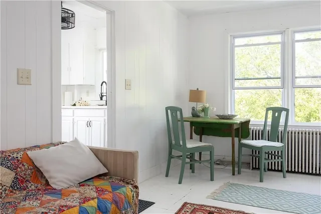 $2,980,000 | 362 Bramans Lane, Portsmouth, RI 02871