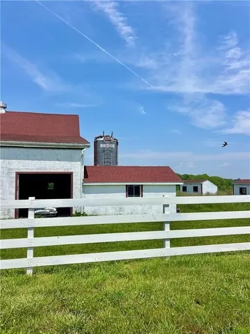 $2,980,000 | 362 Bramans Lane, Portsmouth, RI 02871