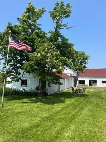 $2,980,000 | 362 Bramans Lane, Portsmouth, RI 02871