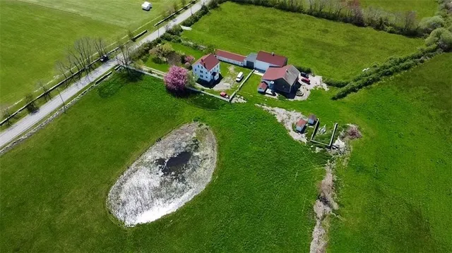 $2,980,000 | 362 Bramans Lane, Portsmouth, RI 02871