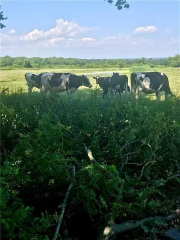 $2,980,000 | 362 Bramans Lane, Portsmouth, RI 02871