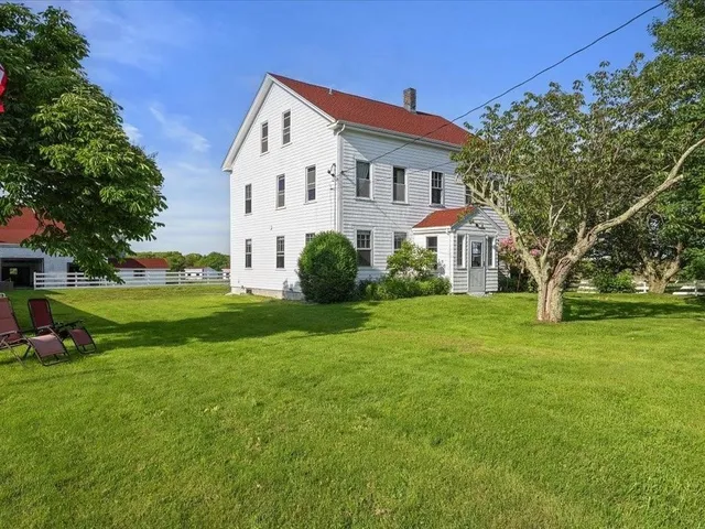 $2,980,000 | 362 Bramans Lane, Portsmouth, RI 02871