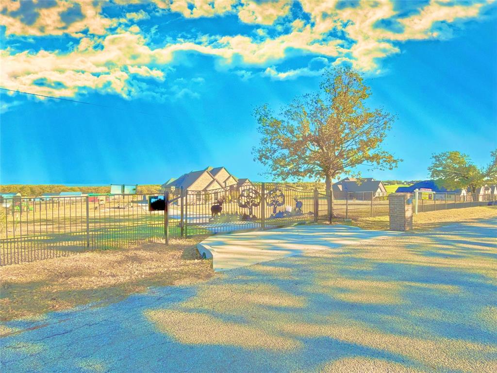 694 Jennings Lane Azle, TX 76020 - Photo 13 of 13 Gallery Image 13