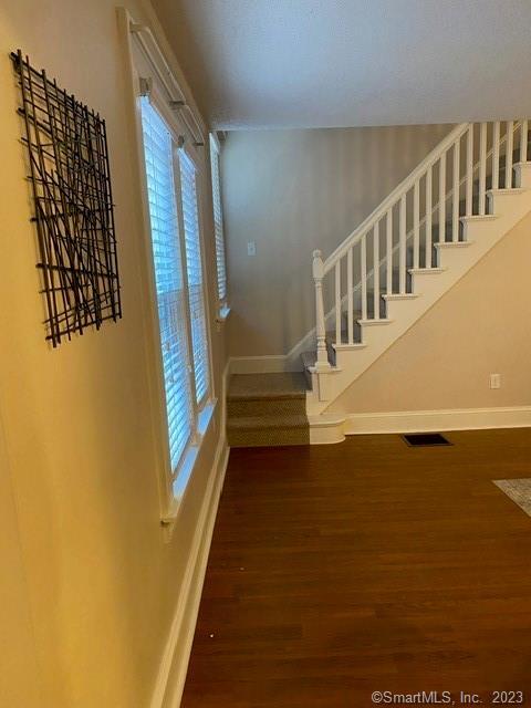 334 Summit Street, Unit 334 Manchester, CT 06042 - Photo 11 of 25 Staircase to Upper Level