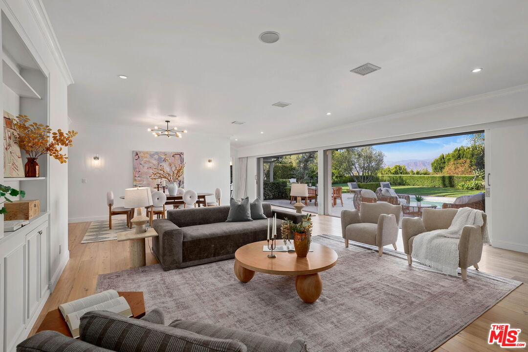 3428 Wrightview Drive Studio City, CA 91604 - Photo 19 of 57