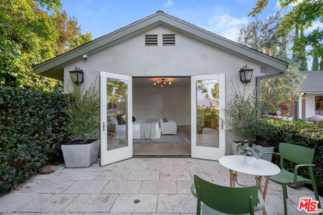 3428 Wrightview Drive Studio City, CA 91604 - Photo 34 of 57