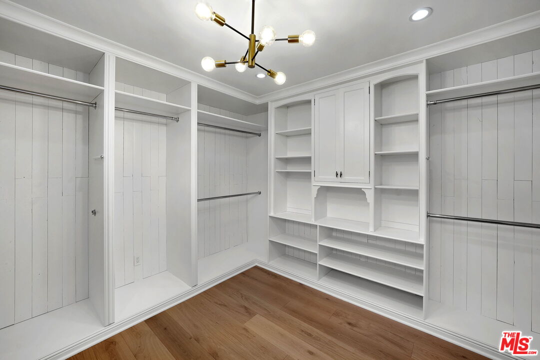 3428 Wrightview Drive Studio City, CA 91604 - Photo 38 of 57