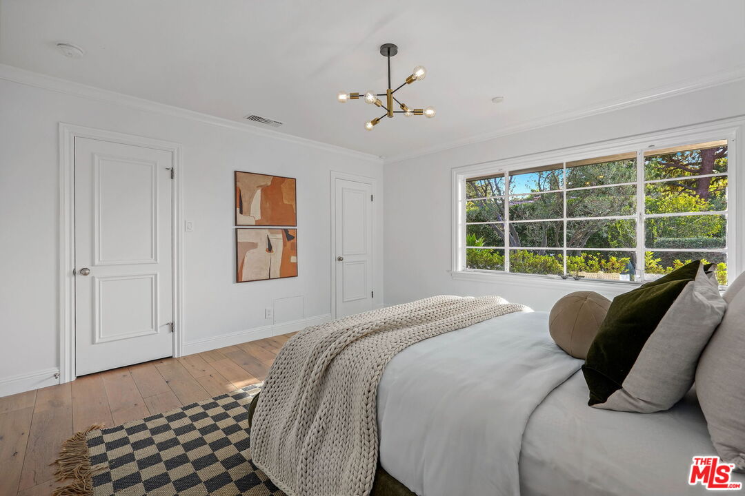 3428 Wrightview Drive Studio City, CA 91604 - Photo 40 of 57