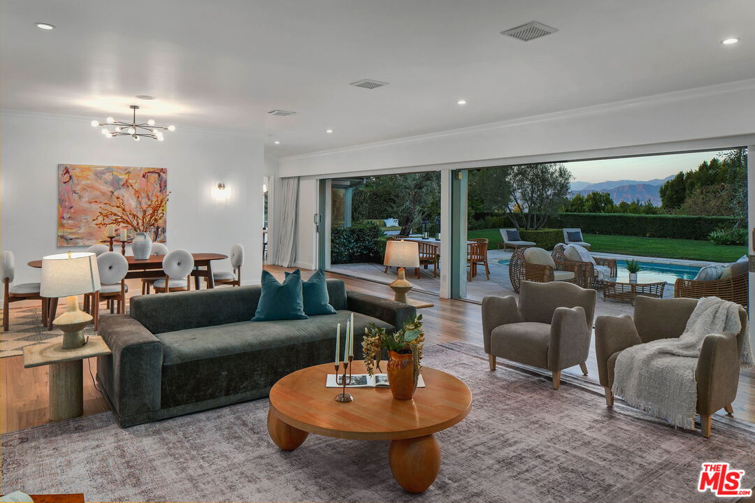 3428 Wrightview Drive Studio City, CA 91604 - Photo 51 of 57