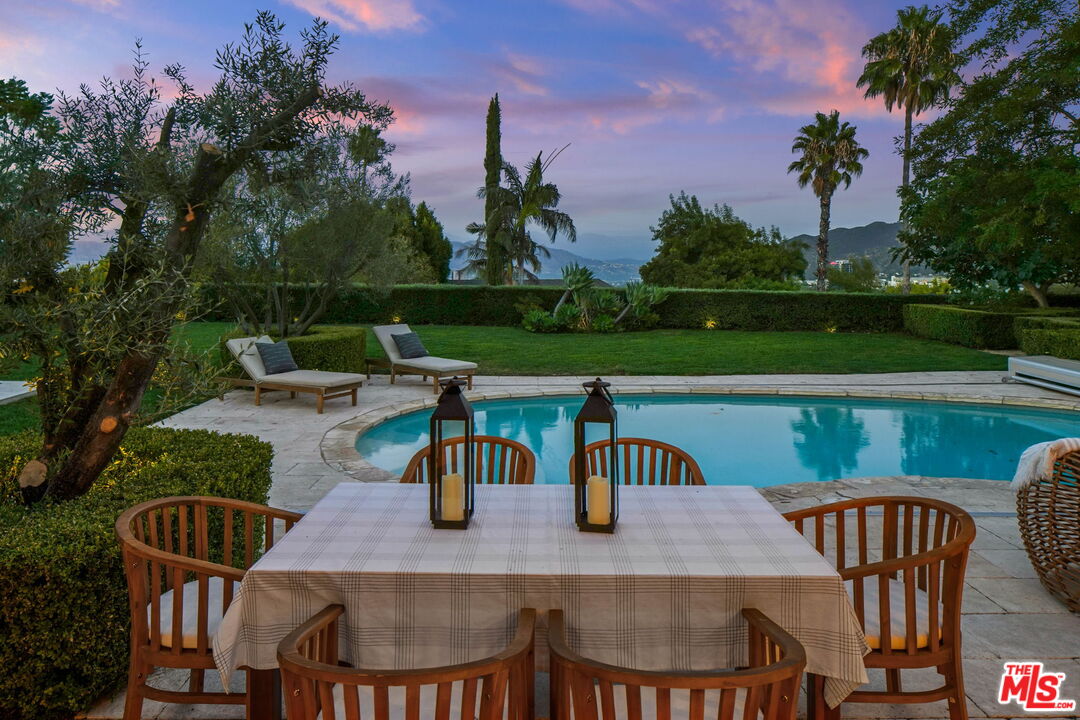 3428 Wrightview Drive Studio City, CA 91604 - Photo 52 of 57