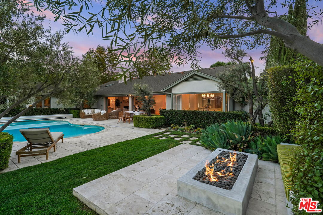 3428 Wrightview Drive Studio City, CA 91604 - Photo 8 of 57