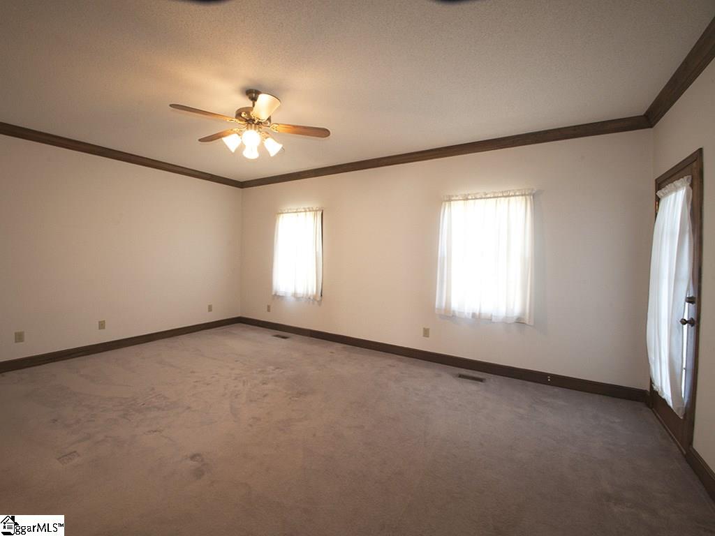206 Pine Ridge Drive Easley, SC 29642 - Photo 14 of 35 Gallery Image 14
