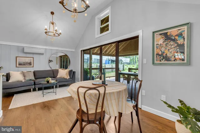 $3,400 | 8014 Forest Glen Drive, Pasadena, MD 21122