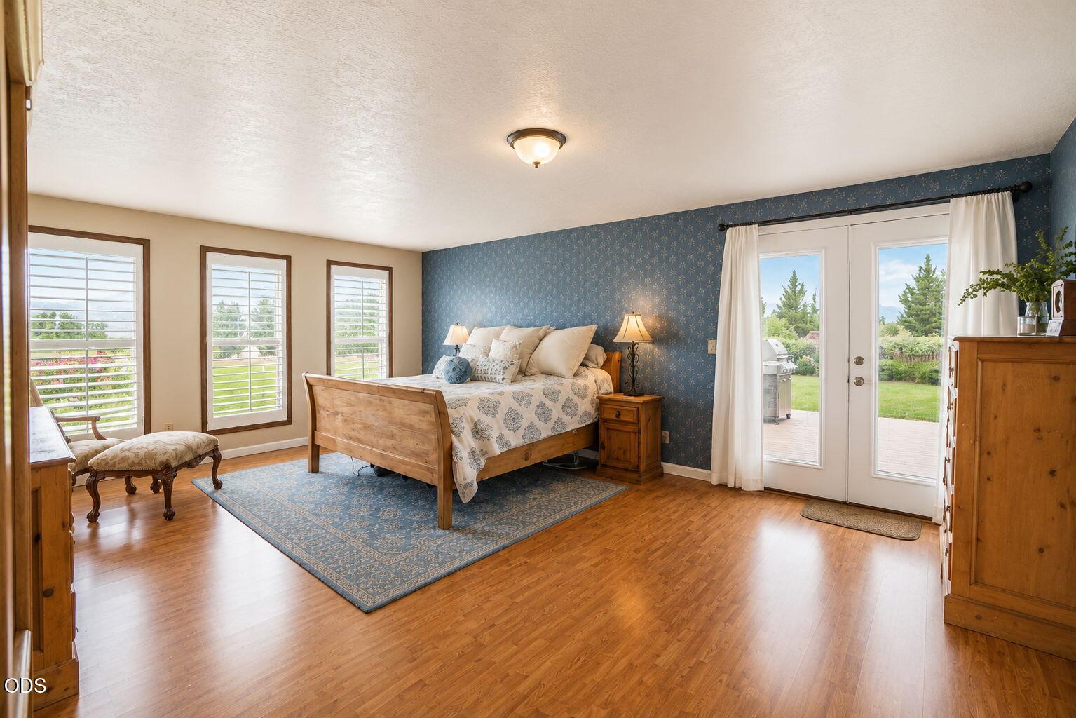 6085 Walden Lane Talent, OR 97540 - Photo 17 of 53