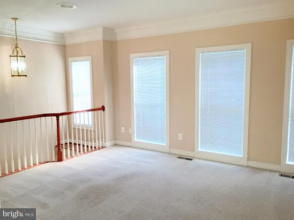 $2,650 | 1043 Hotchkiss Place, Fredericksburg, VA 22401