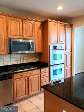 $2,650 | 1043 Hotchkiss Place, Fredericksburg, VA 22401