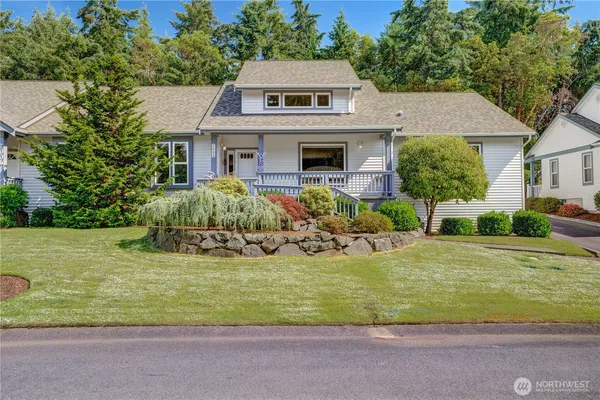 $750,000 | 2003 26th St Court Northwest, Gig Harbor, WA 98335