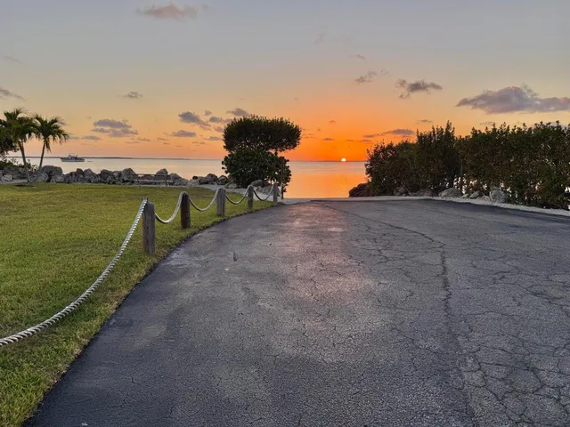 $749,000 | 104500 Overseas Highway, Unit B102, Key Largo, FL 33037