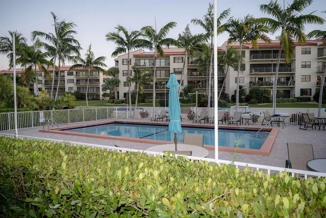 $749,000 | 104500 Overseas Highway, Unit B102, Key Largo, FL 33037