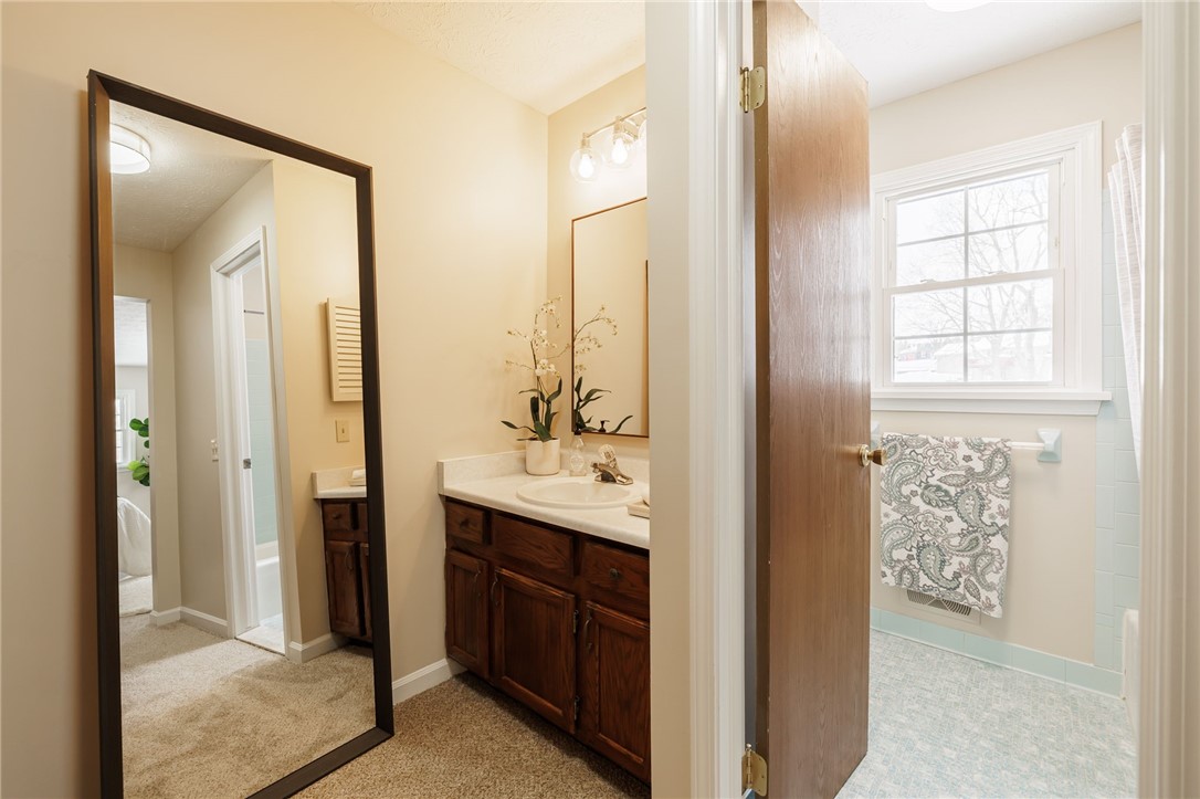 17 Freshfield Rise Perinton, NY 14450 - Photo 20 of 33