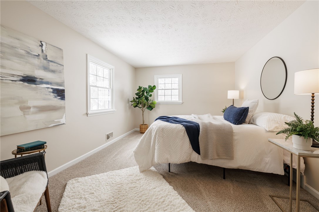 17 Freshfield Rise Perinton, NY 14450 - Photo 6 of 33