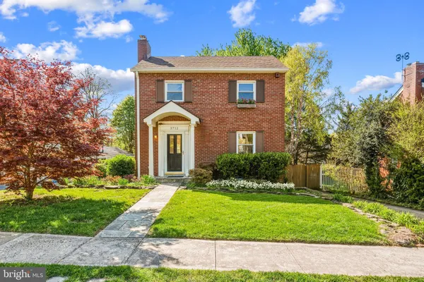 $789,000 | 3712 2nd Street South, Arlington, VA 22204