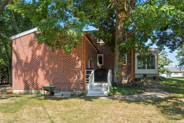 $342,000 | 1756 Cherry Street, Huntington, IN 46750