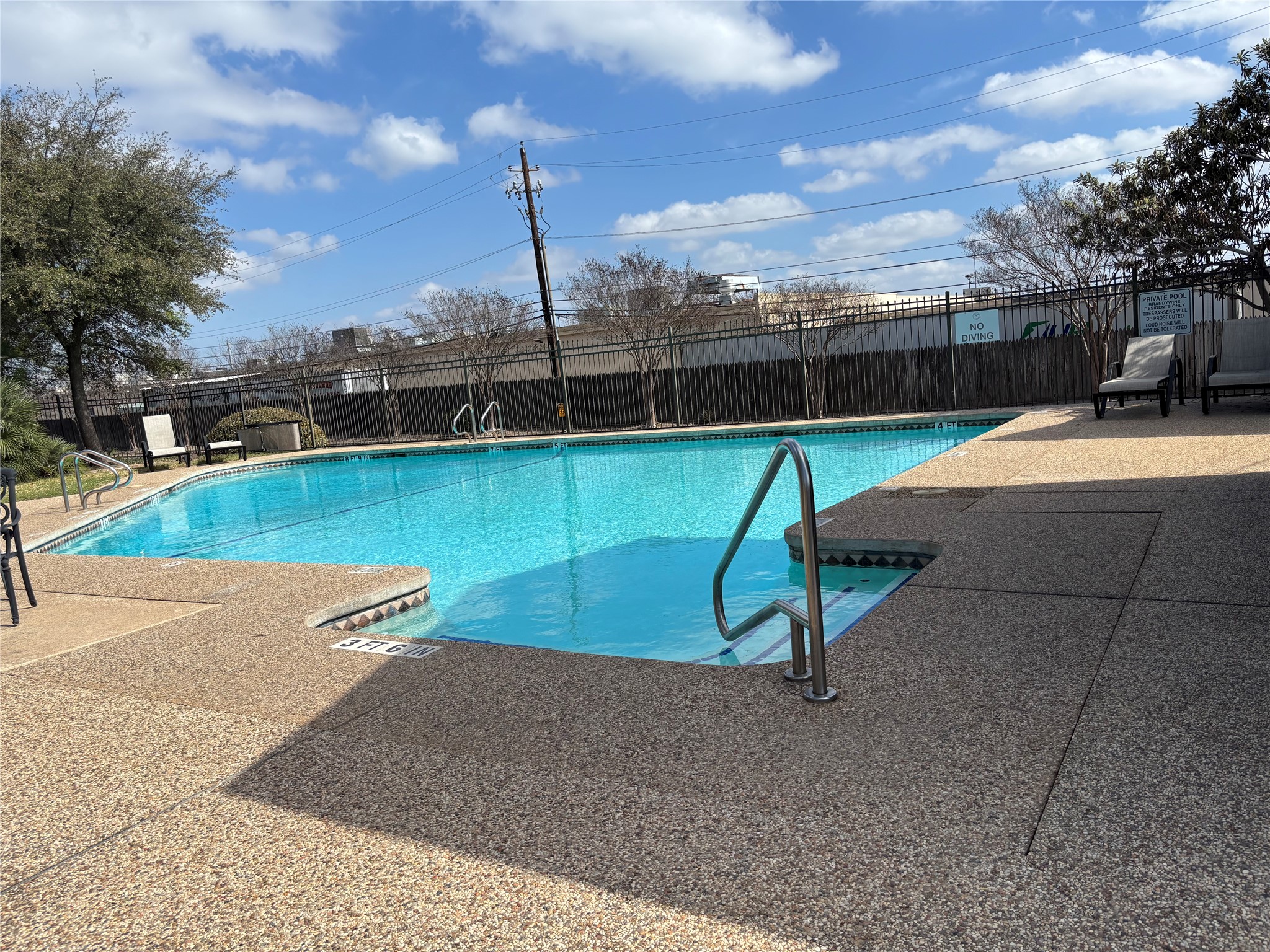 1748 Ohlen Road, Unit 9 Austin, TX 78757 - Photo 38 of 40