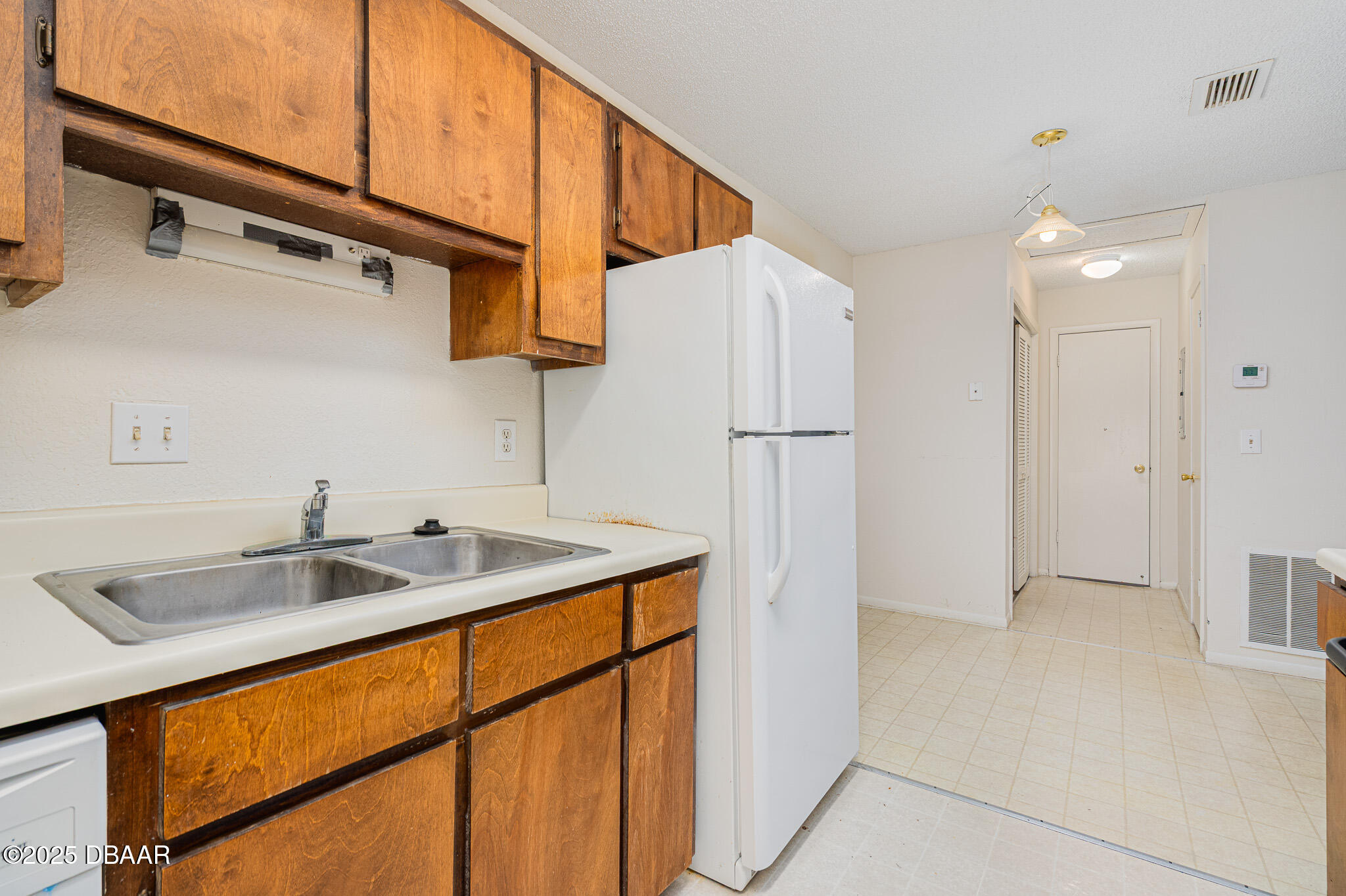 1600 Big Tree Road, Unit O6 Daytona Beach, FL 32119 - Photo 12 of 50 10