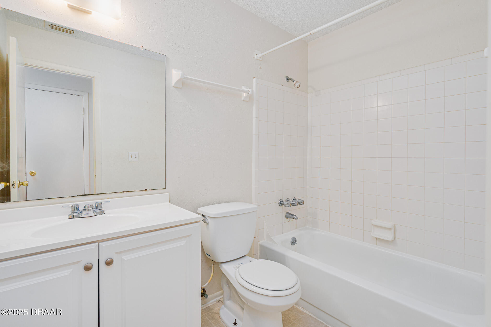 1600 Big Tree Road, Unit O6 Daytona Beach, FL 32119 - Photo 20 of 50 23