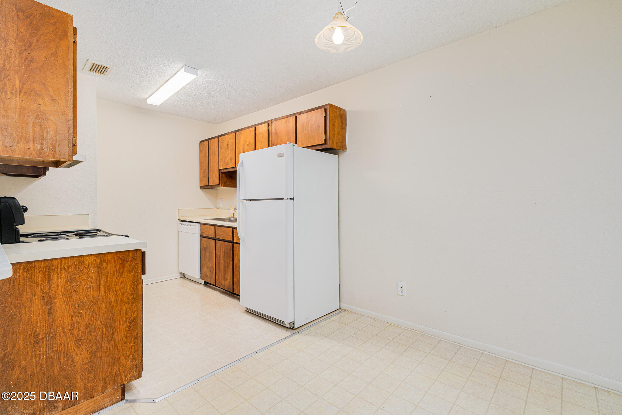 1600 Big Tree Road, Unit O6 Daytona Beach, FL 32119 - Photo 8 of 50 06