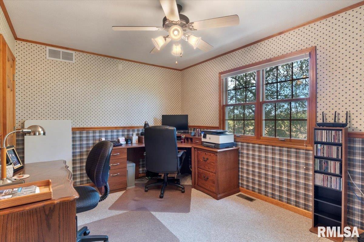 849 Chukker Lane Springfield, IL 62712 - Photo 15 of 50