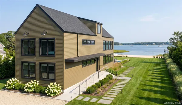 $2,999,990 | 36 Pine Avenue, Aquebogue, NY 11901