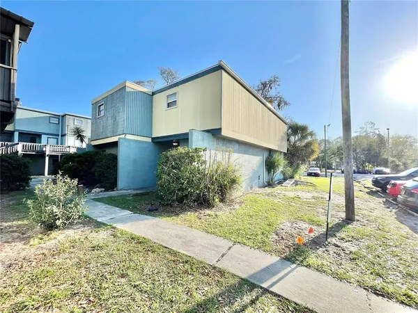 $79,500 | 719 Southwest 75th Street, Unit 103, Gainesville, FL 32607