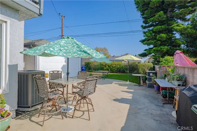 $1,200,000 | 4848 Oliva Avenue, Lakewood, CA 90712