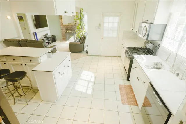 $1,200,000 | 4848 Oliva Avenue, Lakewood, CA 90712