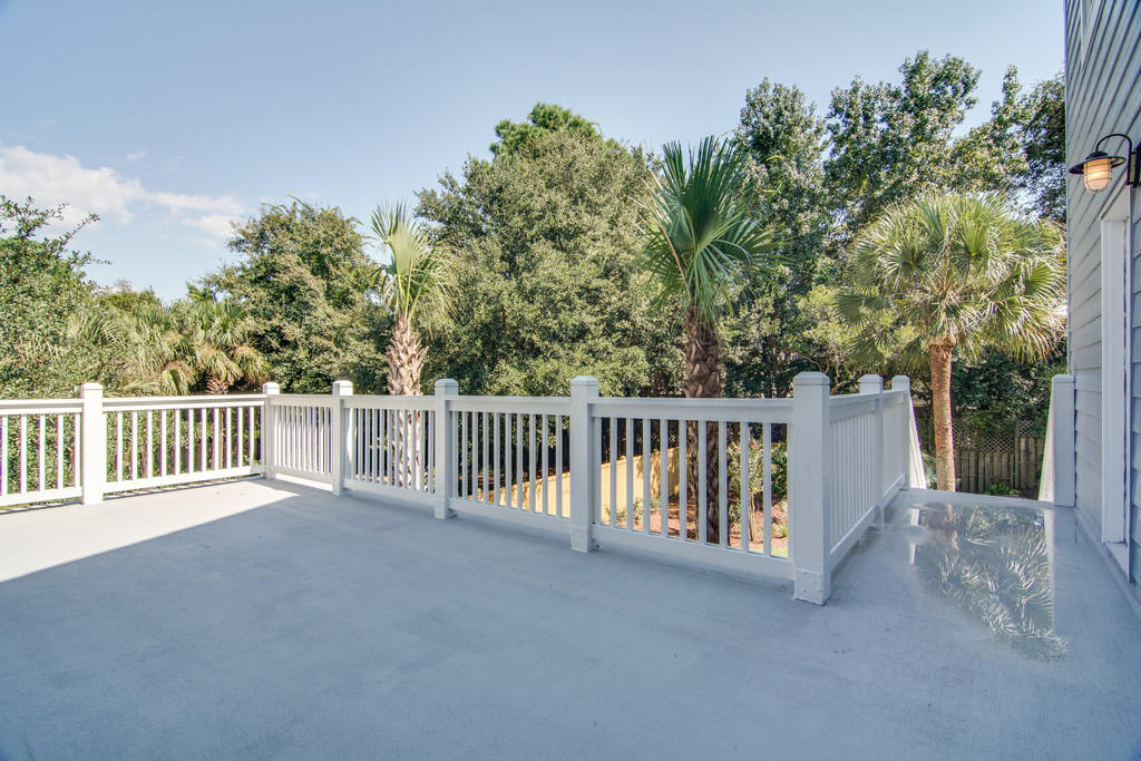 837 Bridge Point Circle Mount Pleasant, SC 29464 - Photo 5 of 24 cs1410022-114