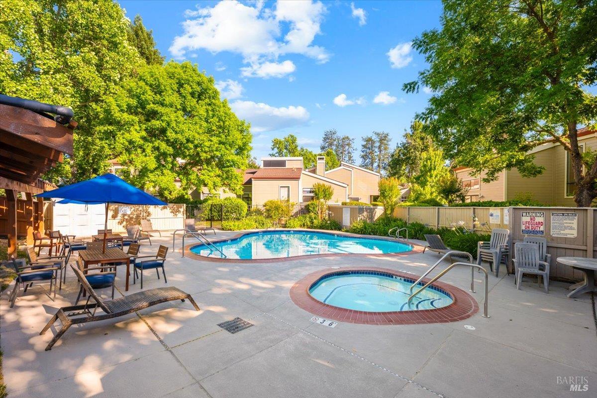 4736 Shade Tree Lane Santa Rosa, CA 95405 - Photo 44 of 46