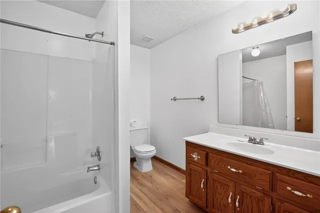 $340,000 | 1602 Opal Road, Kearney, MO 64060