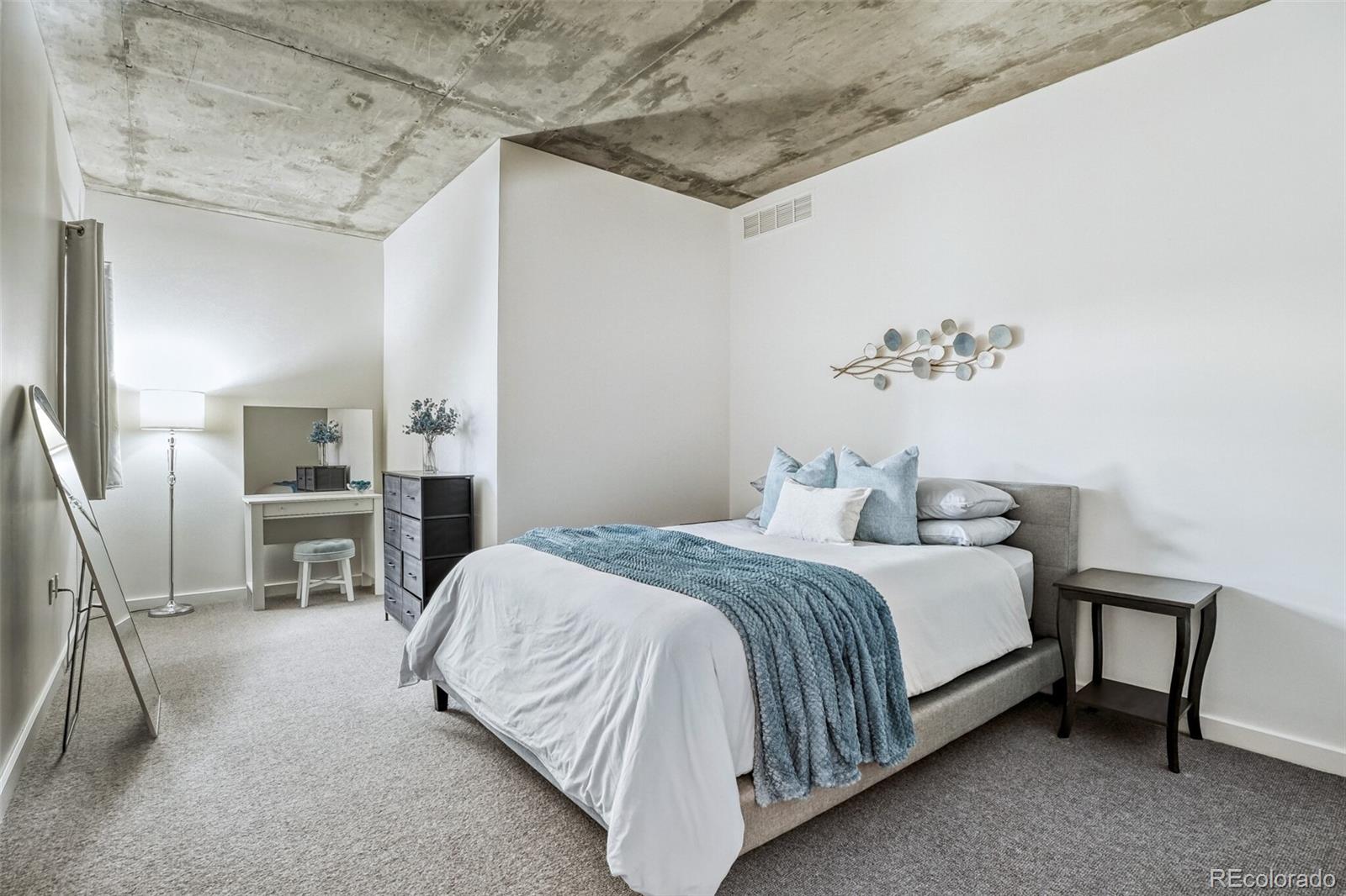 275 South Harrison Street, Unit 501 Denver, CO 80209 - Photo 20 of 44