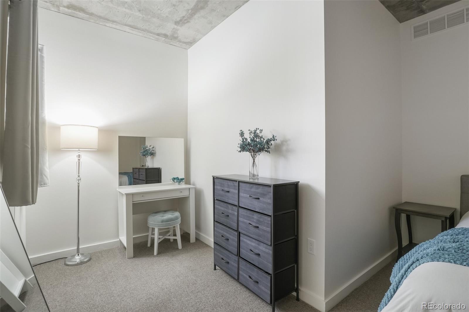 275 South Harrison Street, Unit 501 Denver, CO 80209 - Photo 21 of 44