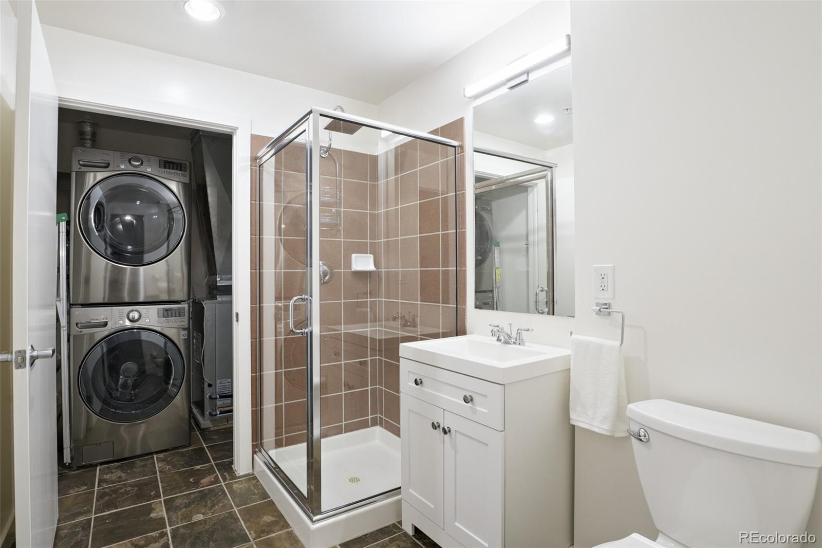 275 South Harrison Street, Unit 501 Denver, CO 80209 - Photo 23 of 44