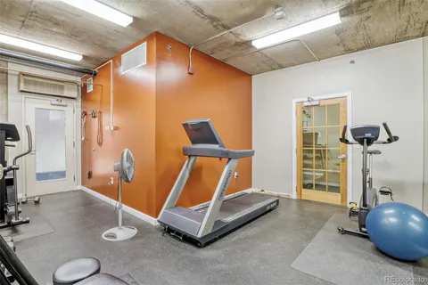 $700,000 | 275 South Harrison Street, Unit 501, Denver, CO 80209
