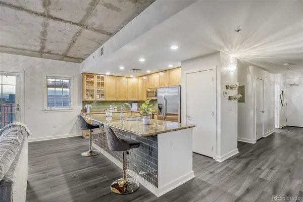 $695,000 | 275 South Harrison Street, Unit 501, Denver, CO 80209