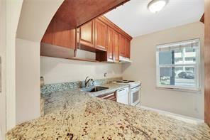 7897 Golf Cir Drive, Unit 112 Pompano Beach, FL 33063 - Photo 14 of 33 Photo 14