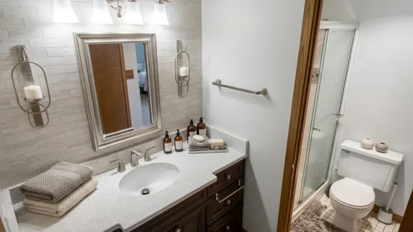 $199,900 | 1503 Woodbridge Road, Unit 1D, Joliet, IL 60436
