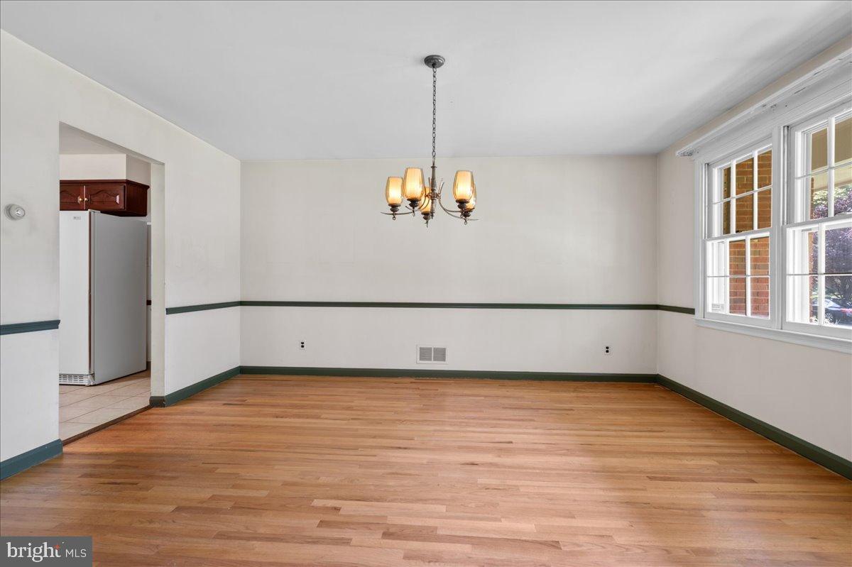 2539 Raven Road Wilmington, DE 19810 - Photo 18 of 39 Spacious formal dining room